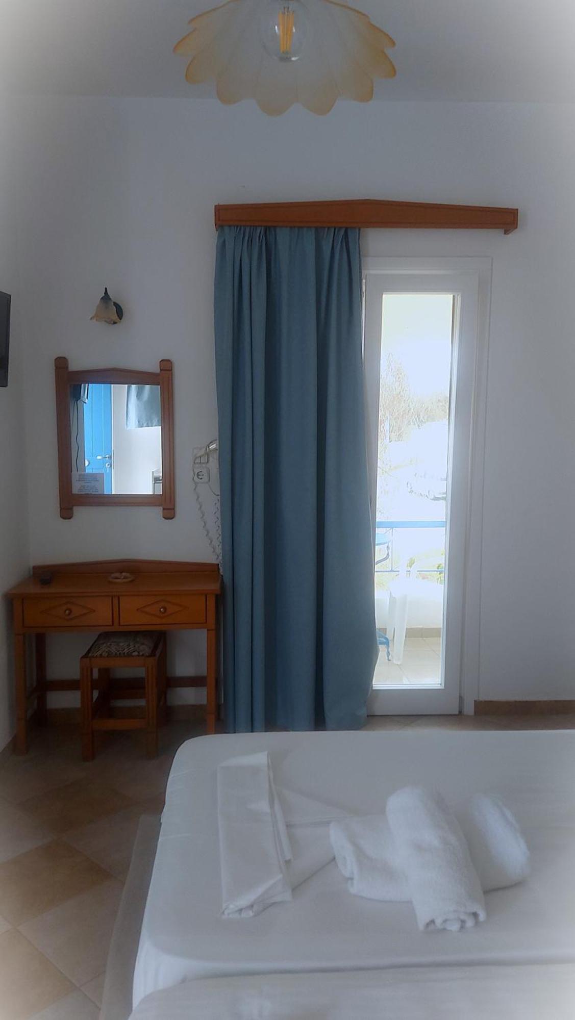 Akteon Hotel Logaras Buitenkant foto